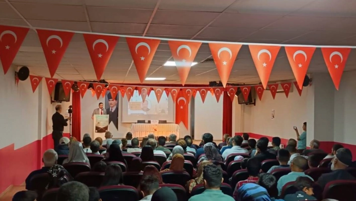 Peygamberimiz ve Şahsiyet İnşası konferansı düzenlendi