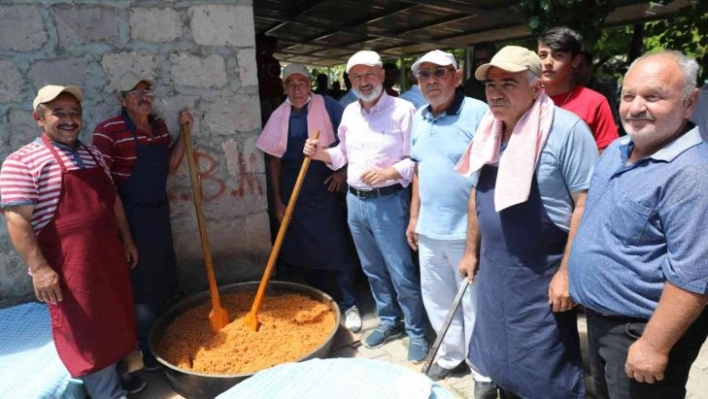 Pilav şenliğine vatandaşlardan yoğun ilgi