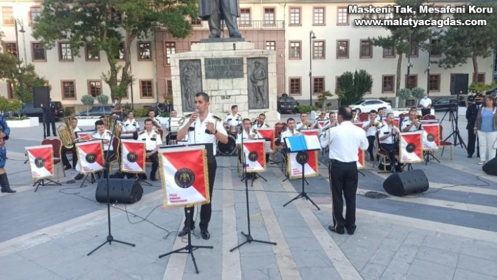 Polis Armoni Orkestrası, Malatya'da konser verdi