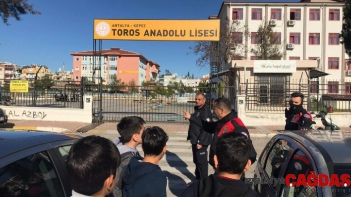 Polis okullar çevresinde kuş uçurtmuyor