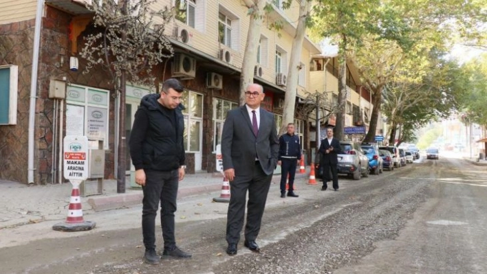 Pozantı'da doğalgaz kazı çalışmalarında oluşan çukurlar kapatıldı