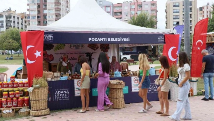 Pozantı'nın organik lezzetler standına yoğun ilgi