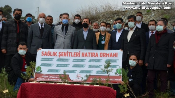 Sağlık çalışanları anısına 300 fidan dikildi