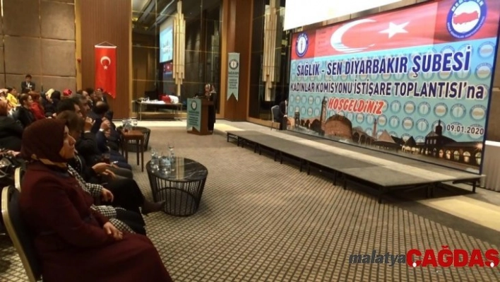 Sağlık-Sen Genel Başkanı Durmuş: 'İş ile aile yaşamının uyumlu hale getirilmesinde büyük bir sorumluluğumuz var'