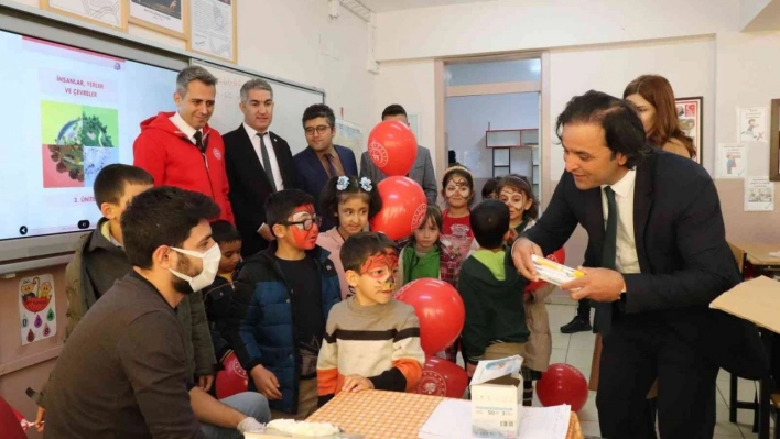 Sağlıklı Çocuklar Şenliği'nde doyasıya eğlendiler