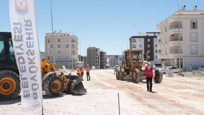 Şair Nabi Bulvarı trafiğe açıldı