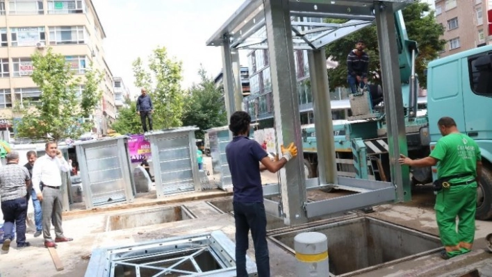 Sakarya Caddesi nin çöp konteynırları yenilendi