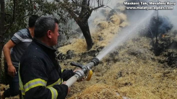 Saman balyaları alev alev yandı