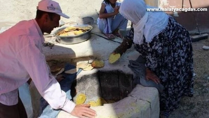 Samsat'ta bayram taplaması yapılıyor