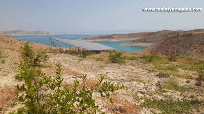 Samsat'ta güneş enerjisi ile tarımsal sulama yapılıyor