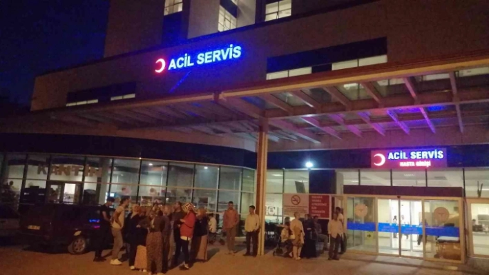 Samsun'da feci kaza: Minibüs ile otomobil çarpıştı, 26 kişi yaralandı