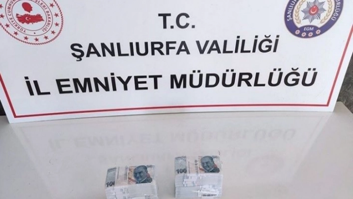 Şanlıurfa'da 200 bin lira ile yakalanan 2 dolandırıcı tutuklandı