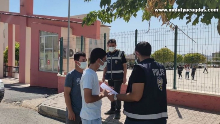 Şanlıurfa'da 700 polisle 238 okul çevresi denetlendi