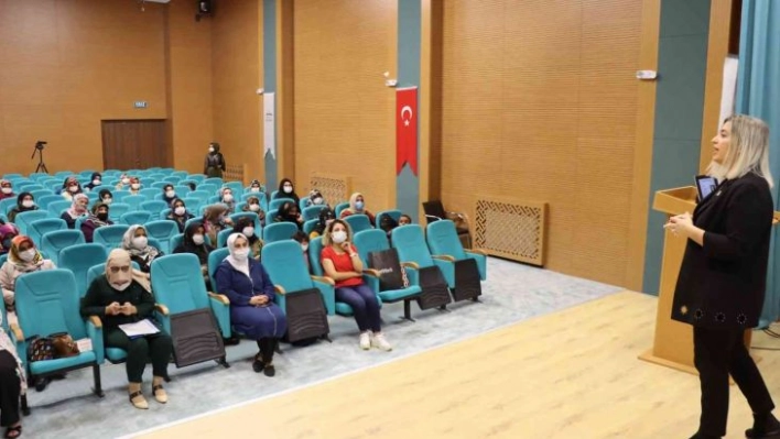 Şanlıurfa'da anne sütünün önemi anlatıldı