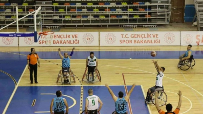 Şanlıurfa'da Engelli Basketbol Takımının pota farkı