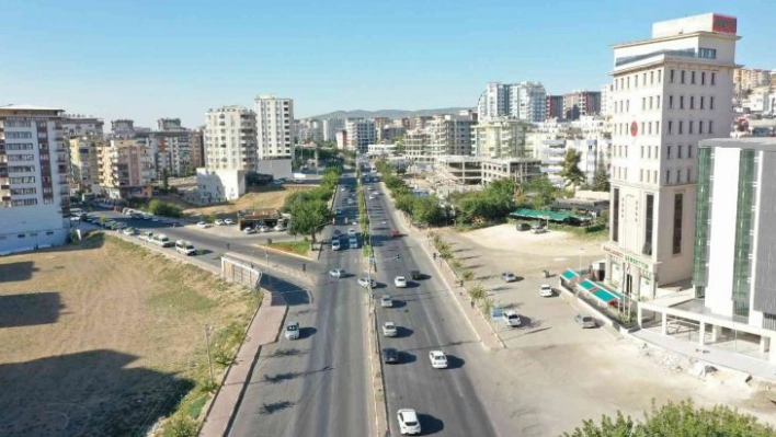 Şanlıurfa'da kavşak çalışmaları sürüyor