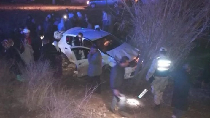 Şanlıurfa'da trafik kazası: 1 ölü, 10 yaralı