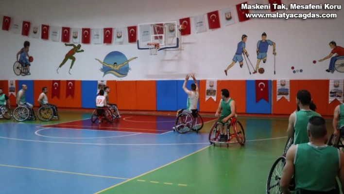 Şanlıurfa tekerlekli basketbol takımı şampiyonluk yolunda