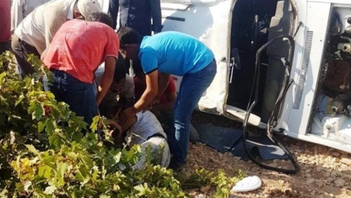 Şanlıurfa'da otomobil devrildi: 1 ölü