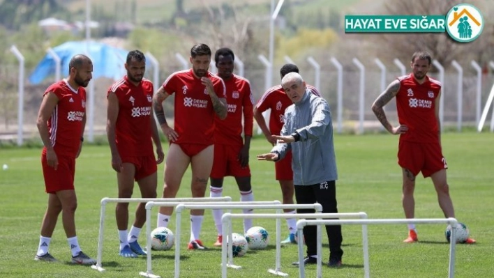 Sivasspor çalışmalarını sürdürdü