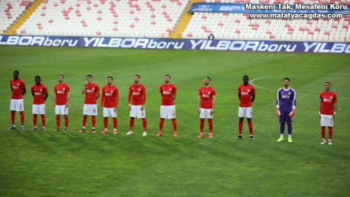 Sivasspor'da Denizli maçı kadrosu açıklandı