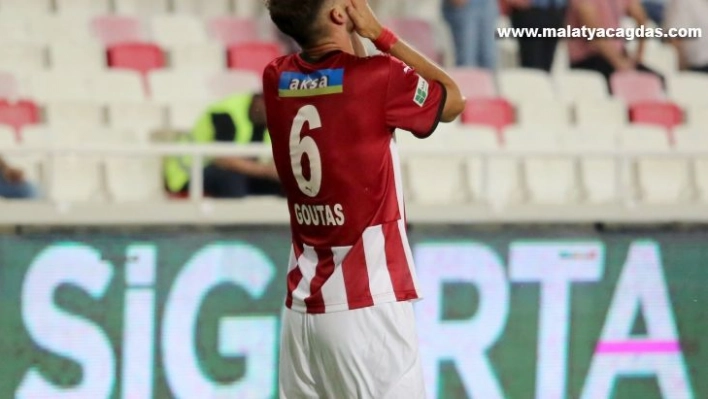 Sivasspor'da Dimitris Goutas golü attı, ağladı!