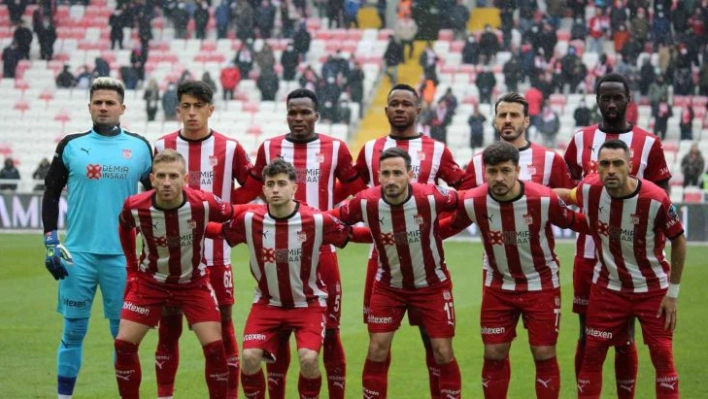 Sivasspor'da Göztepe maçı öncesi 8 eksik bulunuyor