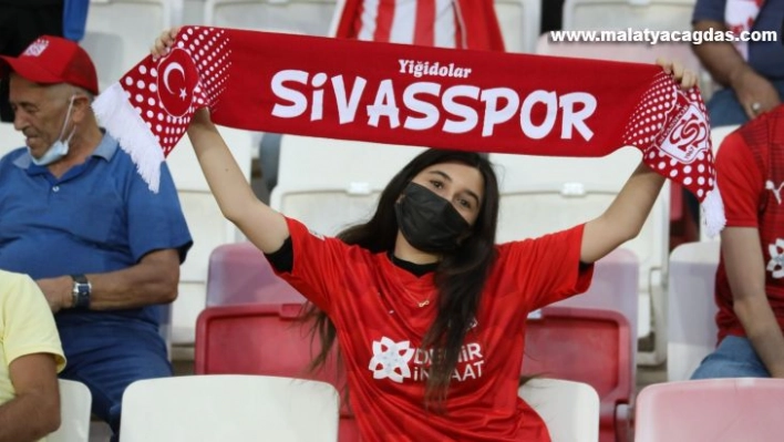 Sivasspor'da kombine satışı başladı