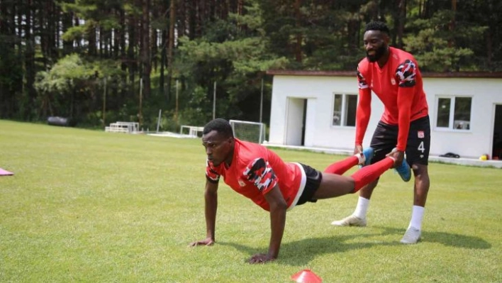 Sivasspor'da yeni sezon hazırlıkları sürüyor