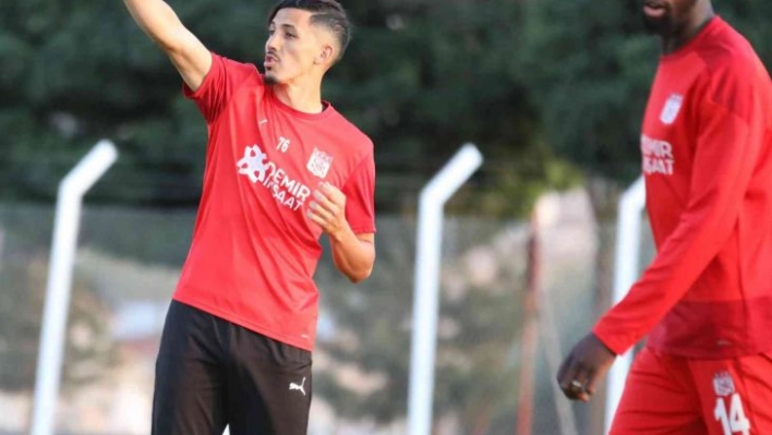 Sivasspor'dan Fayçal Fajr'a teşekkür