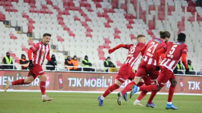 Sivasspor, evindeki yenilmezlik serisini 11 maça çıkardı