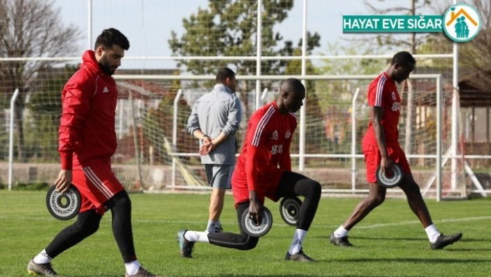 Sivasspor güç depoluyor