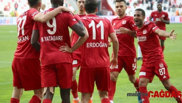 Sivasspor ile Denizlispor 11. randevuda