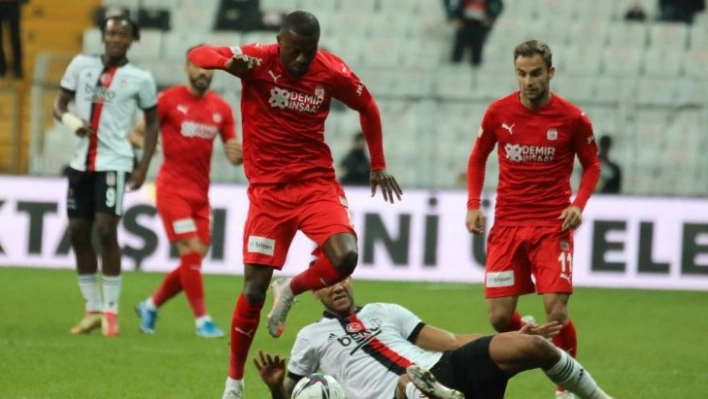 Sivasspor, şampiyonları yenemiyor