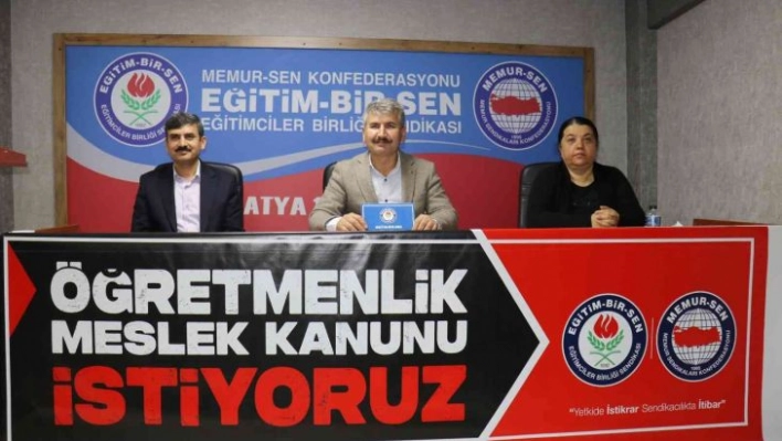 Söylemez, Meslek Kanunu, 24 Kasım'da öğretmenlerimize verilebilecek en büyük müjde