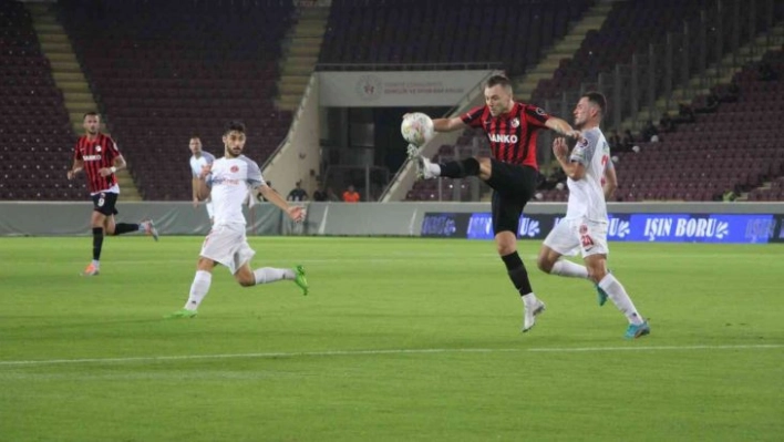 Spor Toto Süper Lig: Gaziantep FK: 1 - Ümraniyespor: 1 (Maç sonucu)