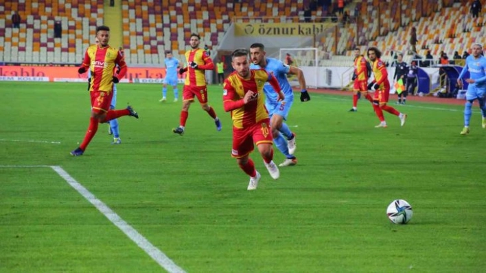 Kayserispor 1 puanı uzatmada kurtardı