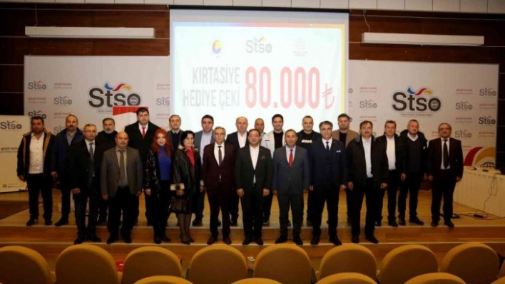 STSO, öğrencilere kırtasiye malzemesi hediye etti