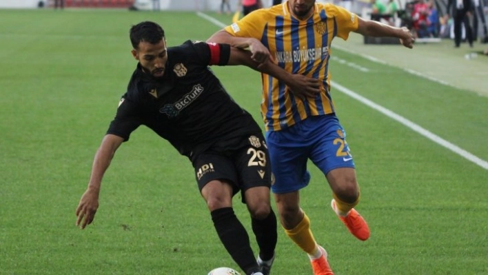 Süper Lig: MKE Ankaragücü: 0 - BTC Türk Yeni Malatyaspor: 3 (İlk yarı)