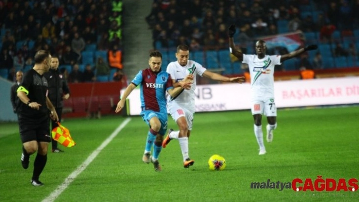 Süper Lig: Trabzonspor: 1 - Yukatel Denizlispor: 2 (Maç sonucu)