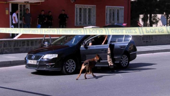 Şüpheli otomobil polisi alarma geçildi