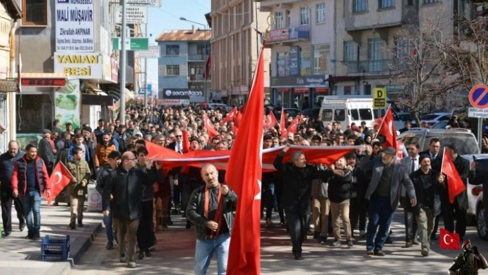 Suşehri İdlib Şehitleri için yürüdü