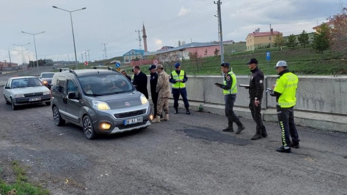 Susuz'da bayram öncesi trafik uygulaması