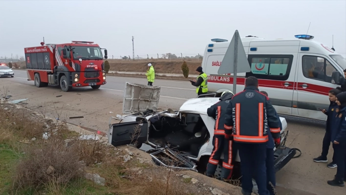 Takla atan otomobilin sürücüsü yaralandı