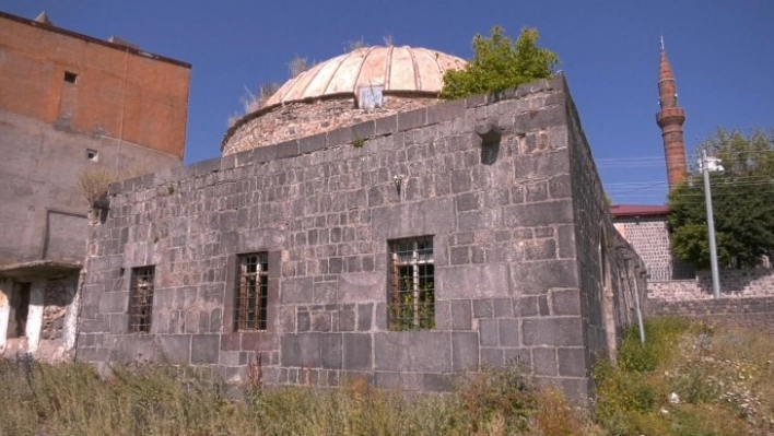 Tarihi Mazlum Ağa Hamam yıkılıyor