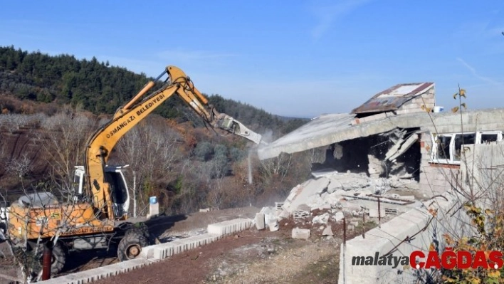 Tarım arazisinde kaçak yapılaşmaya müdahale