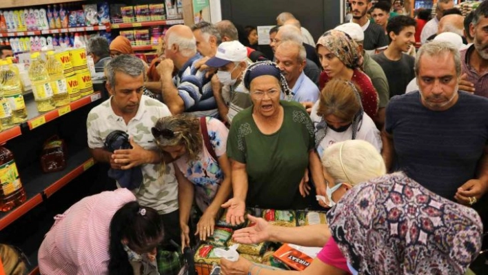 Tarım Kredi Kooperatif Marketlerinde indirimli ürünlere yoğun ilgi