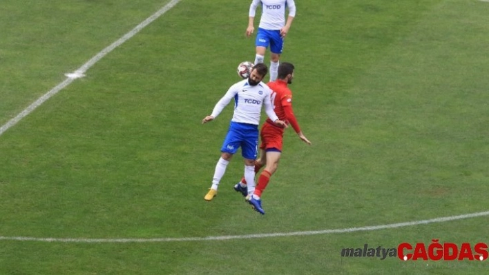 TFF 2. Lig: Kardemir Karabükspor: 0  - Ankara Demirspor: 1