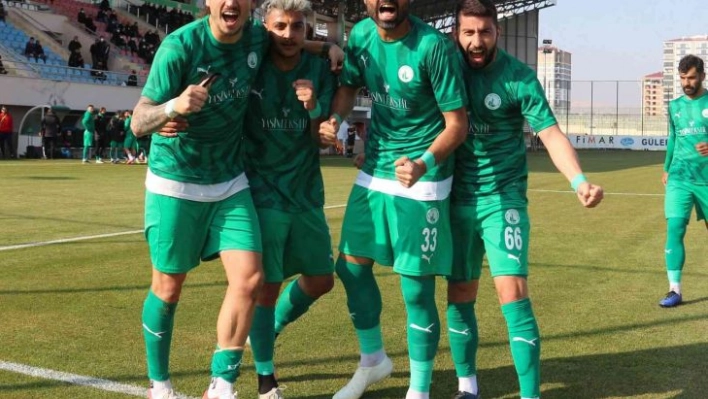 TFF 2. Lig: Sivas Belediyespor: 6 - Niğde Anadolu FK: 1