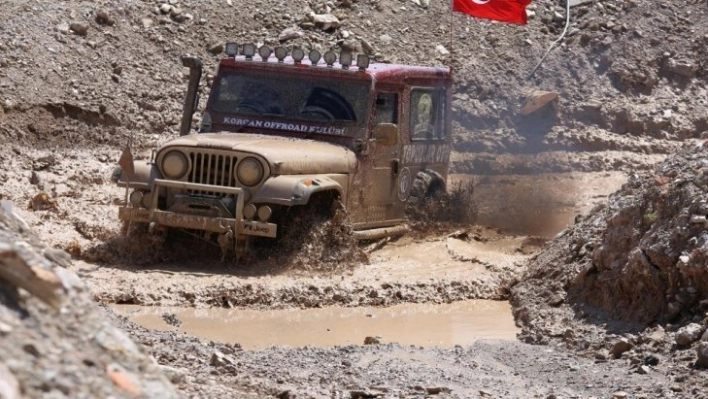 Tokat'ta nefesleri kesen şenlik